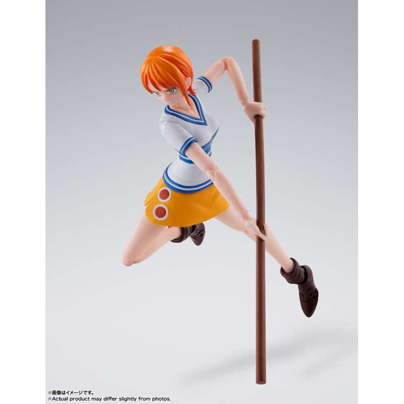 SPOTT-GR One Piece S.H. Figuarts Action Figure Nami Romance Dawn 14 cm