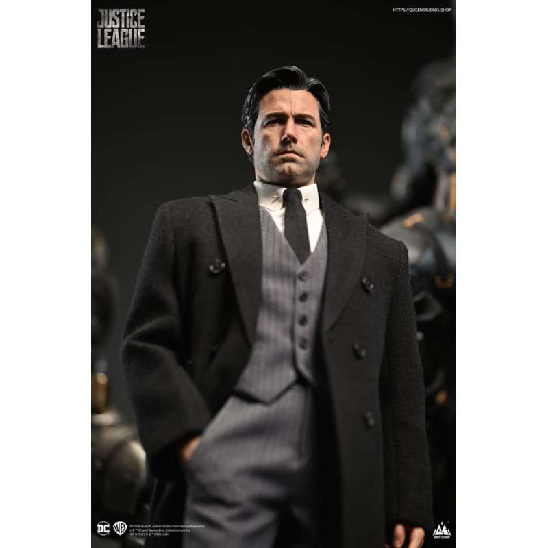 SPOTT-GR Justice League - Φιγούρα (Αναλογία 1/4) Bruce Wayne (Ben Affleck) Μεγέθους 51cm