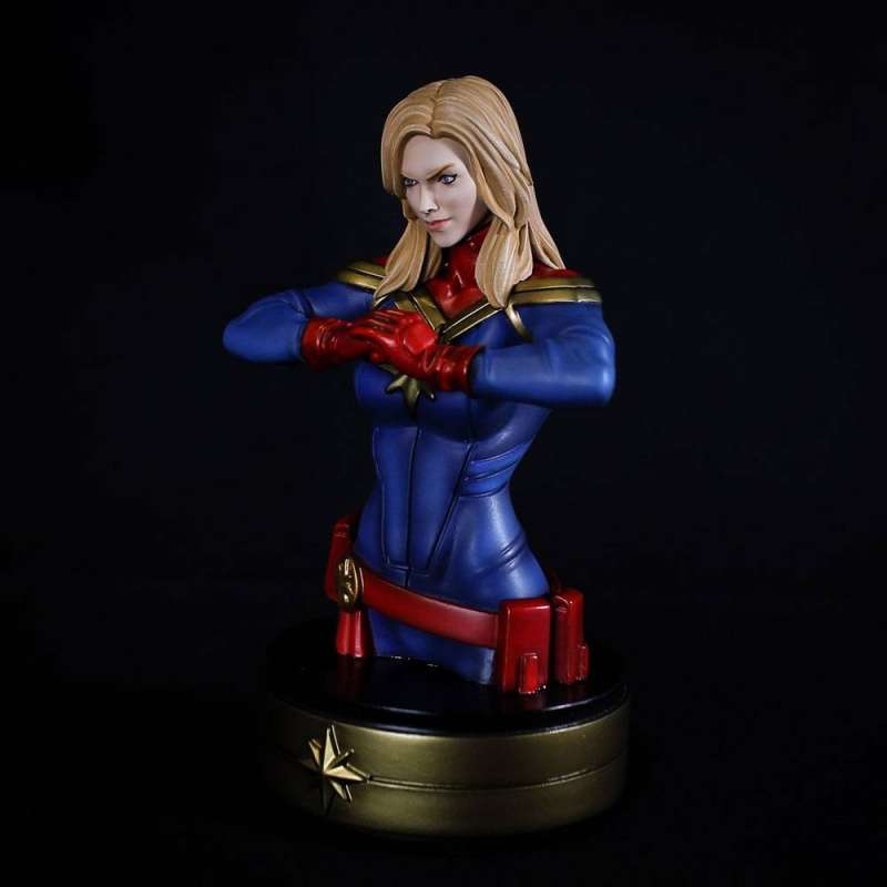SPOTT-GR Captain Marvel - Διακοσμητικό Captain Marvel με Ύψος 20cm