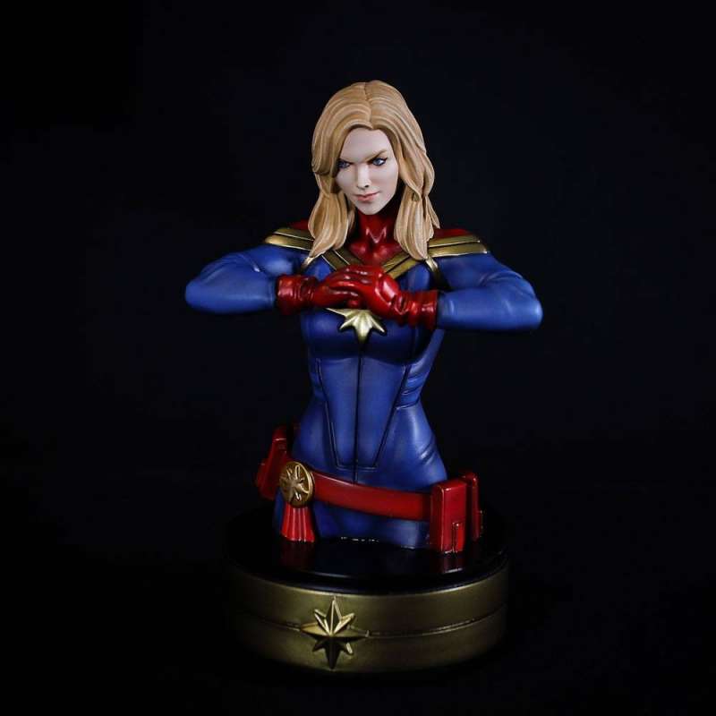 SPOTT-GR Captain Marvel - Διακοσμητικό Captain Marvel με Ύψος 20cm