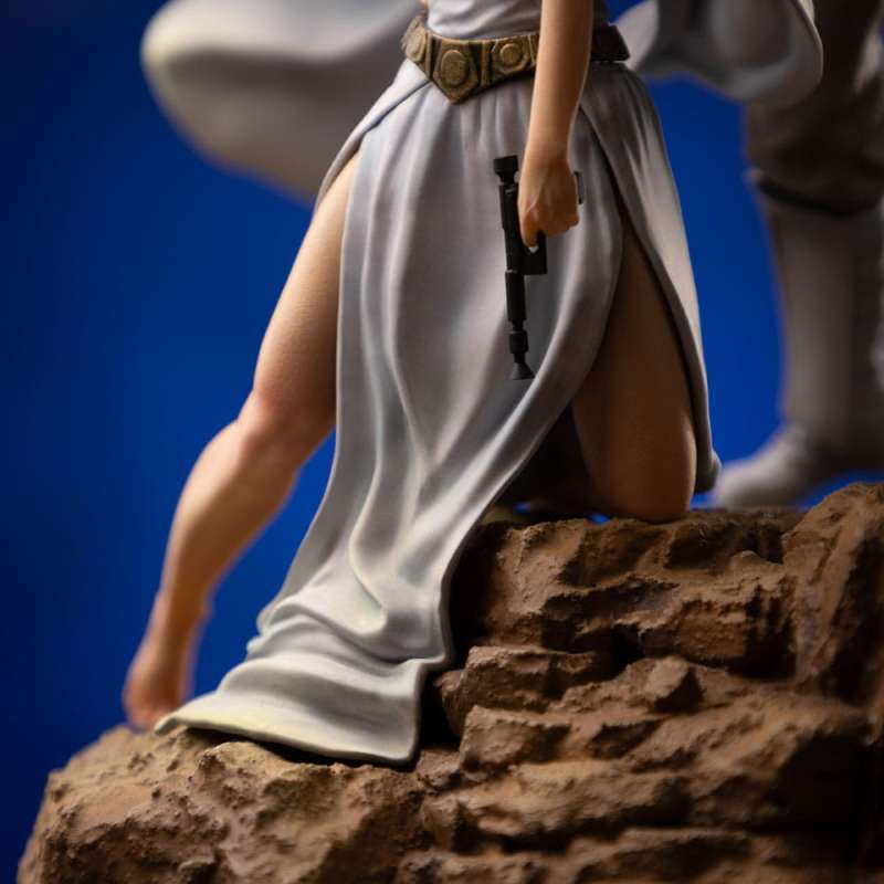 SPOTT-GR Star Wars Deluxe Art Scale - Φιγούρα (Αναλογία 1/10) Luke and Leia με Ύψος 41cm