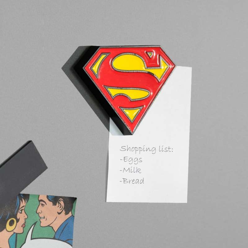 SPOTT-GR DC Comics - Μαγνητάκι με Ανοικτήρι Superman με Ύψος 9cm