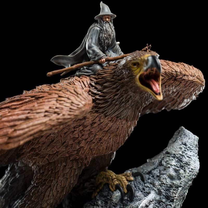 SPOTT-GR Lord of the Rings - Διακοσμητική Φιγούρα Gandalf on Gwaihir με Ύψος 15cm